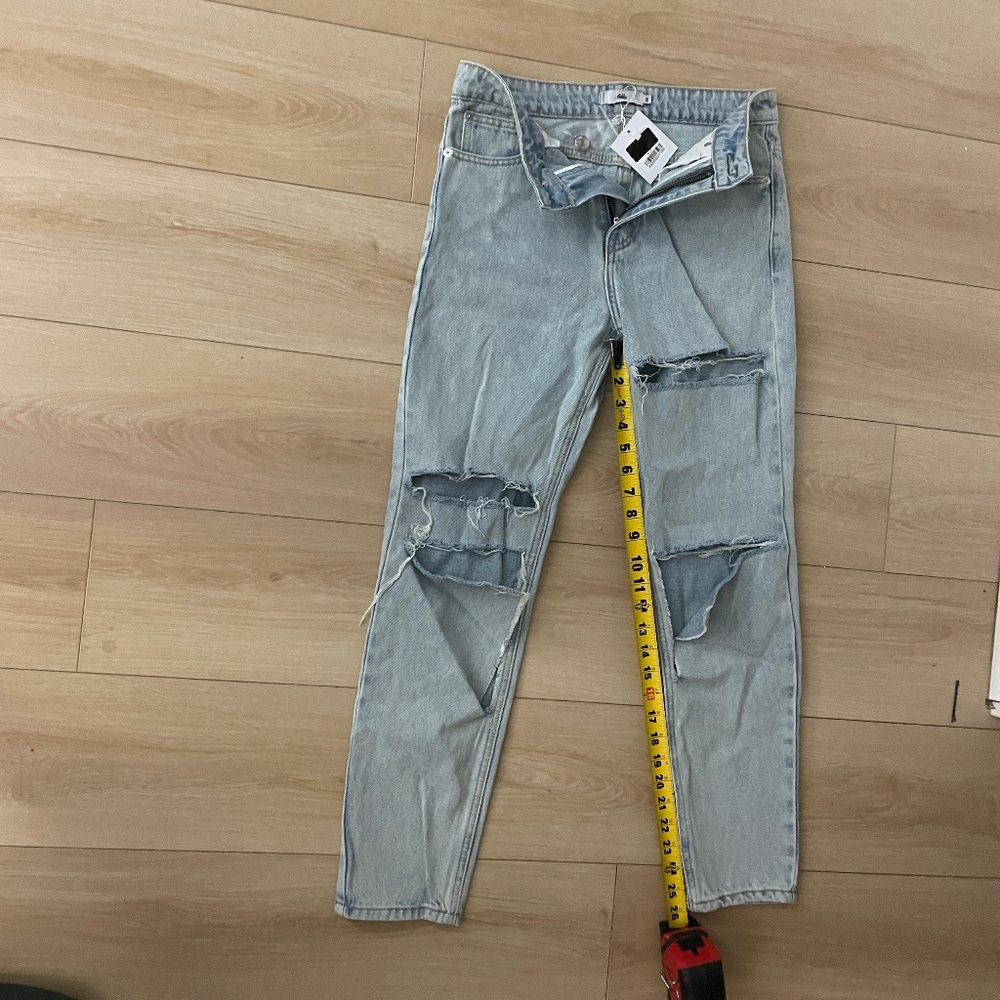 Adika Jeans Siz Medium Rips